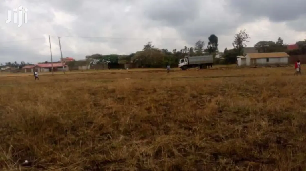 Juja Gachororo Commercial 50 by 100 Plots for Sale