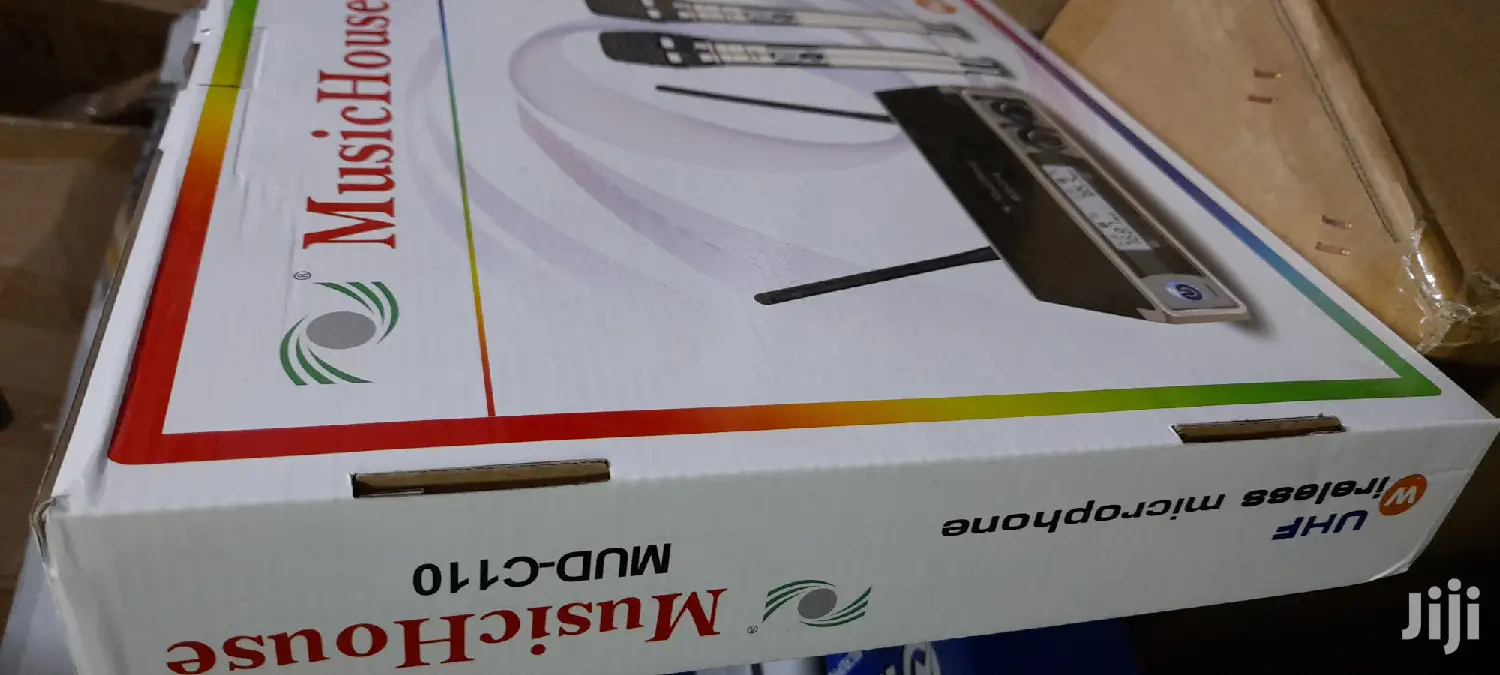 Musichouse Mud-c110 Uhf Wireless Microphone