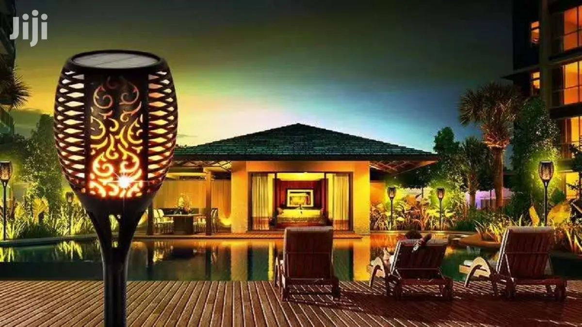 Garden Solar Light Flicker Light