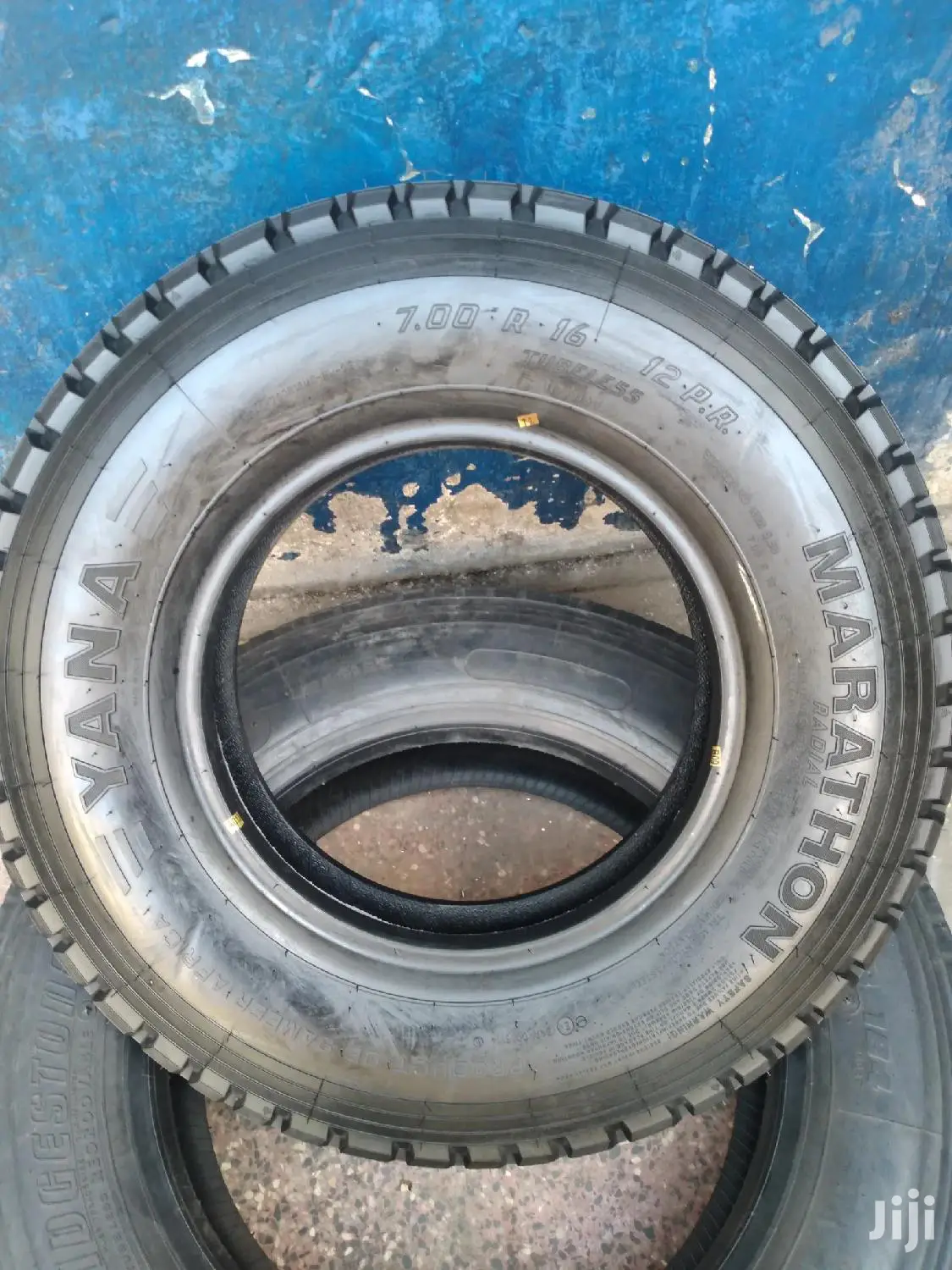 Yana Tires Sizes 7.00 R 16 12ply Tubeless.
