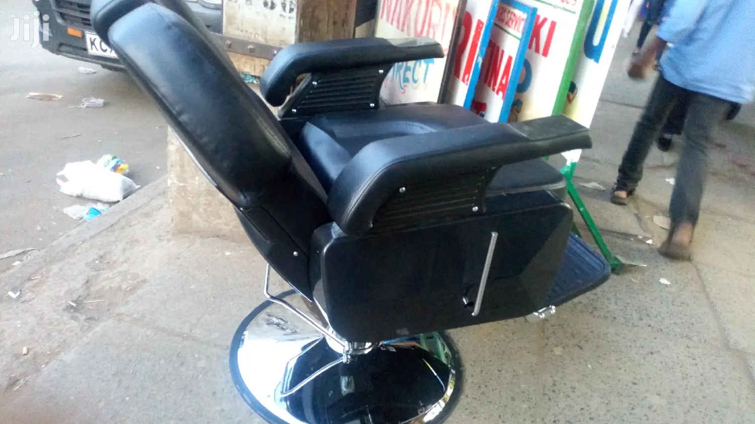 Executive Barber Chair