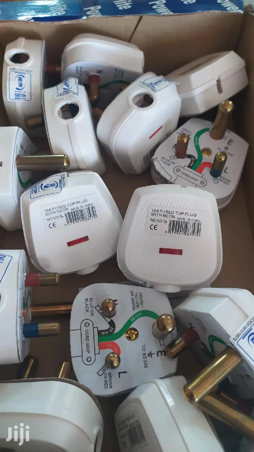 Top Plug 15amps Powerlite