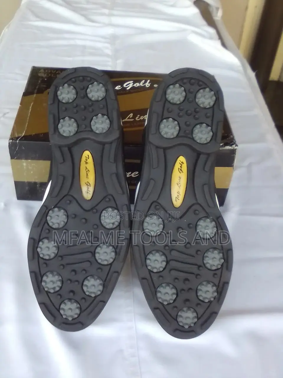 Sale! Clearance ! Genuine Leather Men Golf Shoes Plastic Spikes Ex-Uk