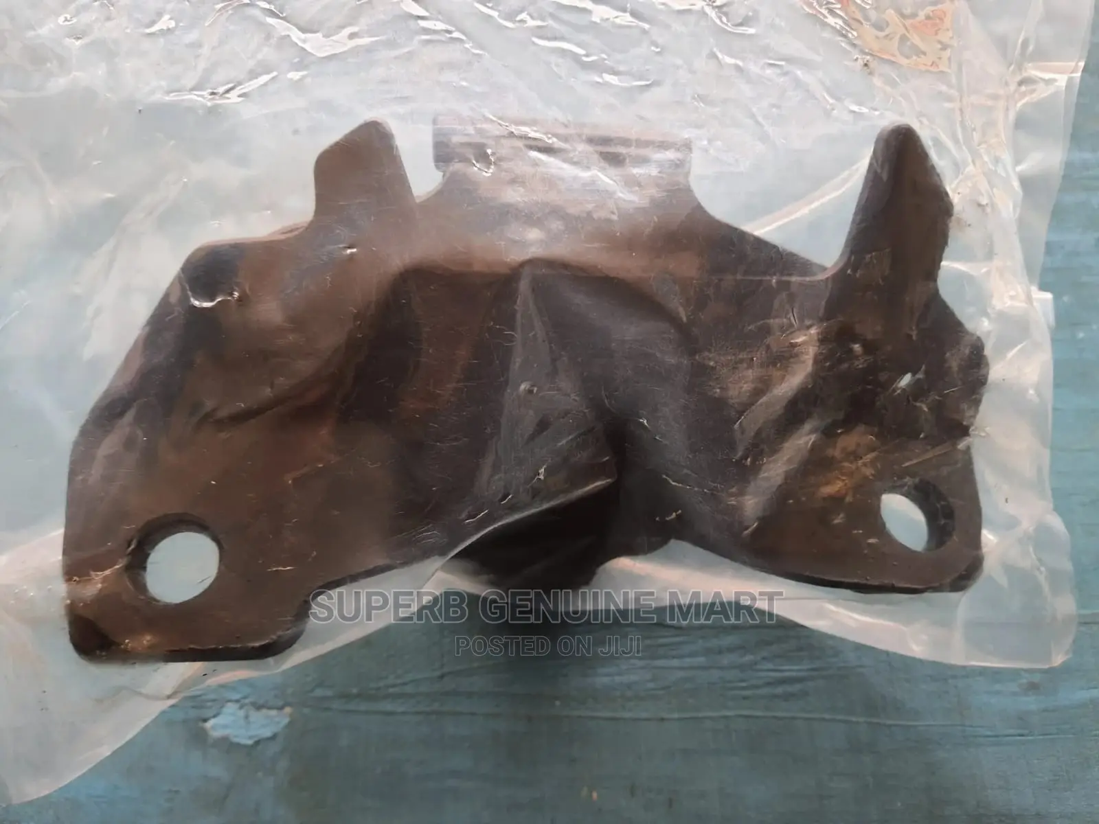 Engine Mounting Isuzu Dmax