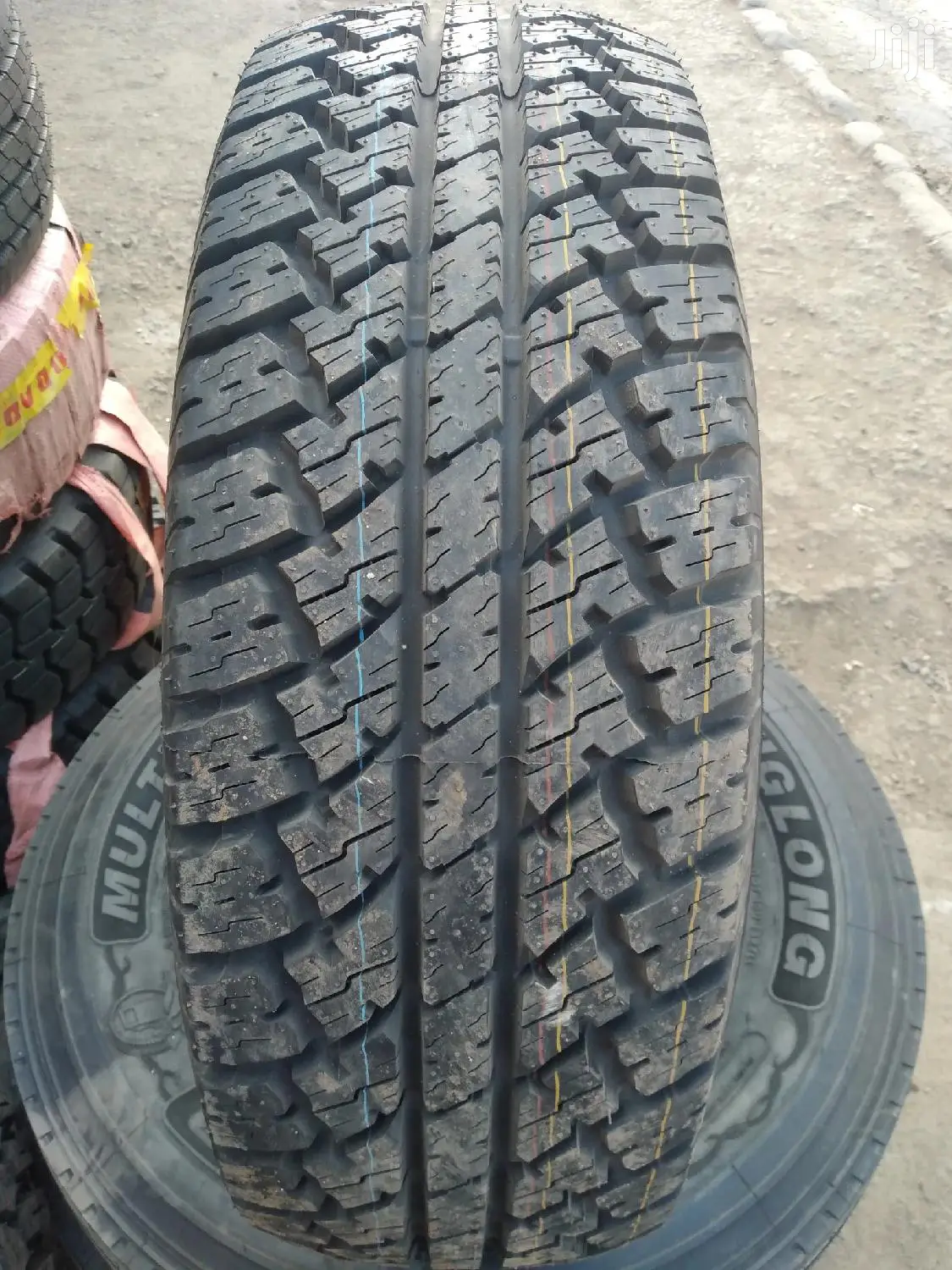 Maxtrek Tires Sizes 31X10.50R15 C 6ply.
