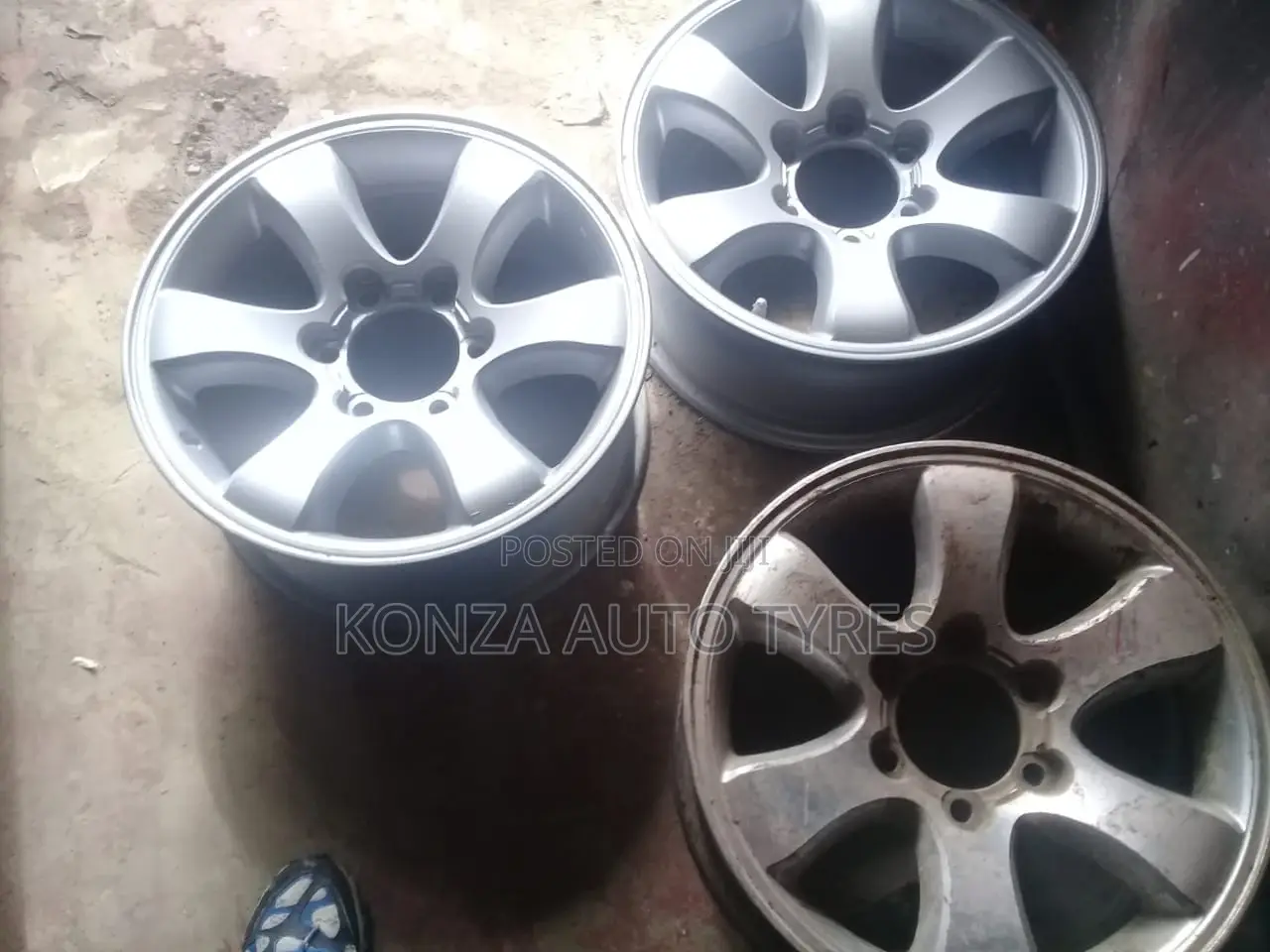Toyota Prado Rims Size 17.