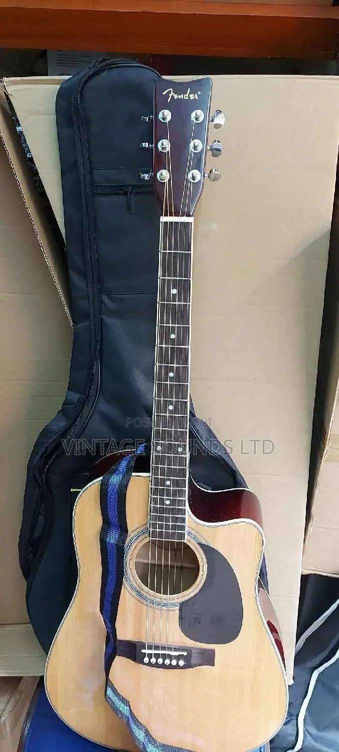 41 Fender Semi Acoustic Box Guitar