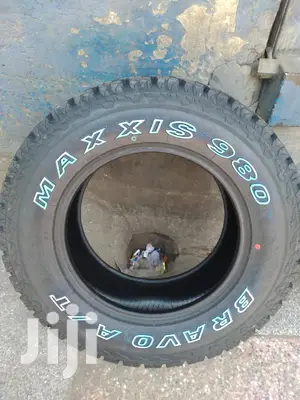 Maxxis Tires Sizes 265/65r17 a/T Made in Thailand.