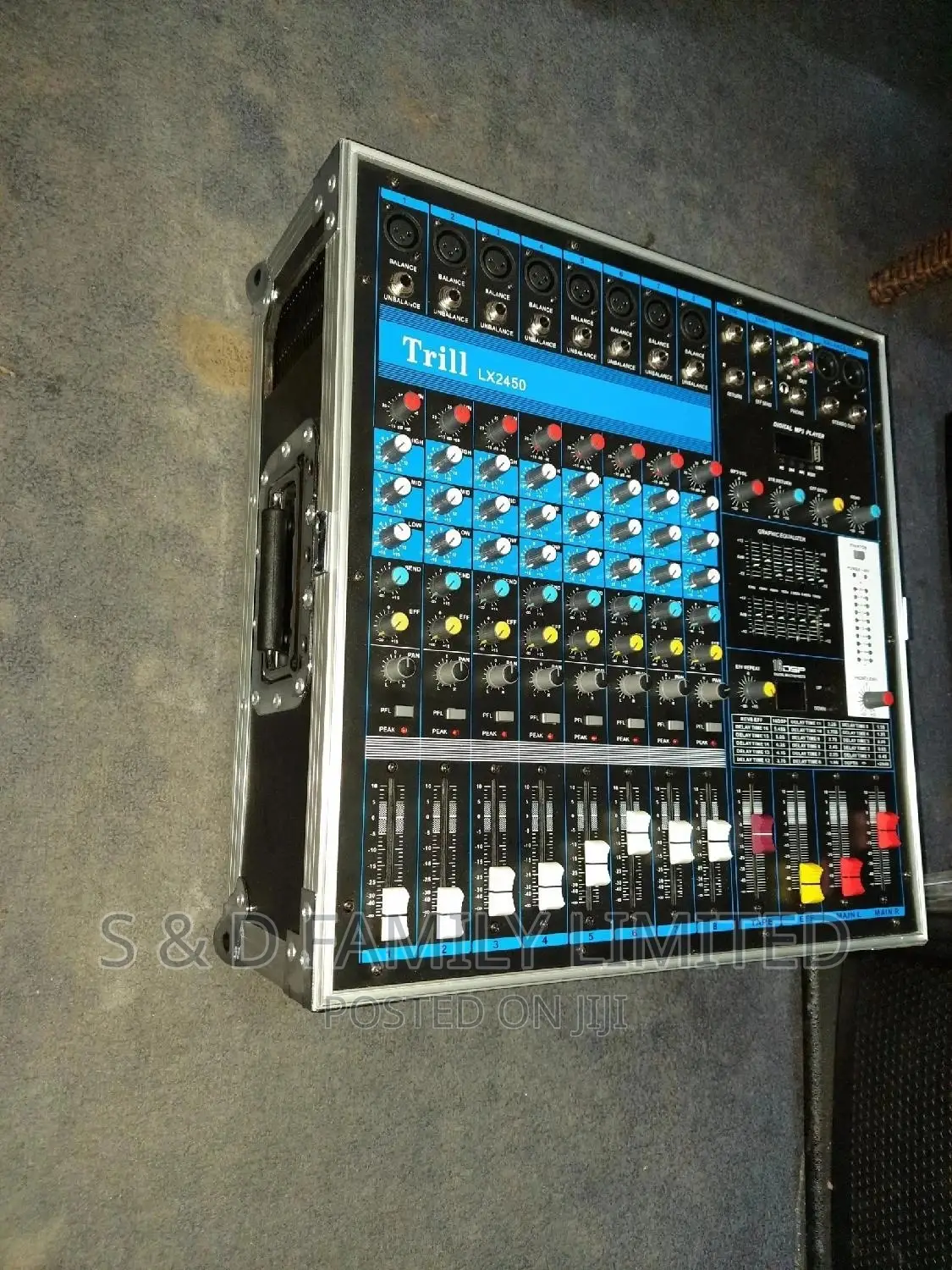 Trill LX240 8 Channels Box Mixer