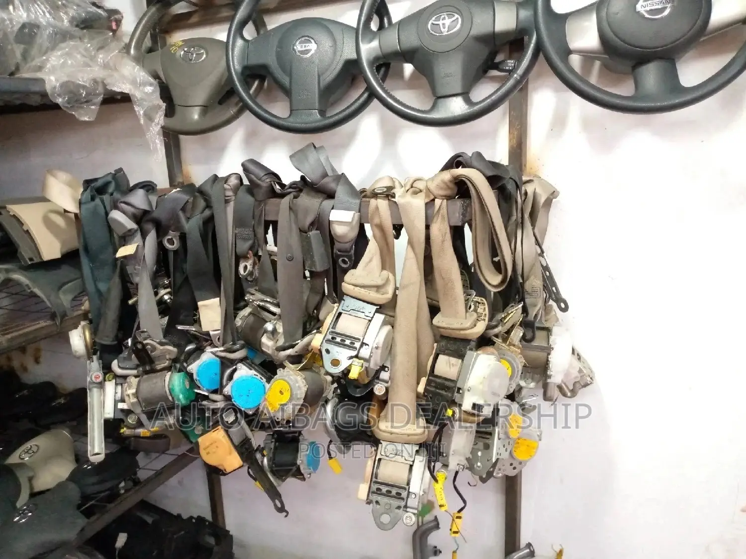 Seat Belts for All Kind of Cars With a Fair Price Sets.