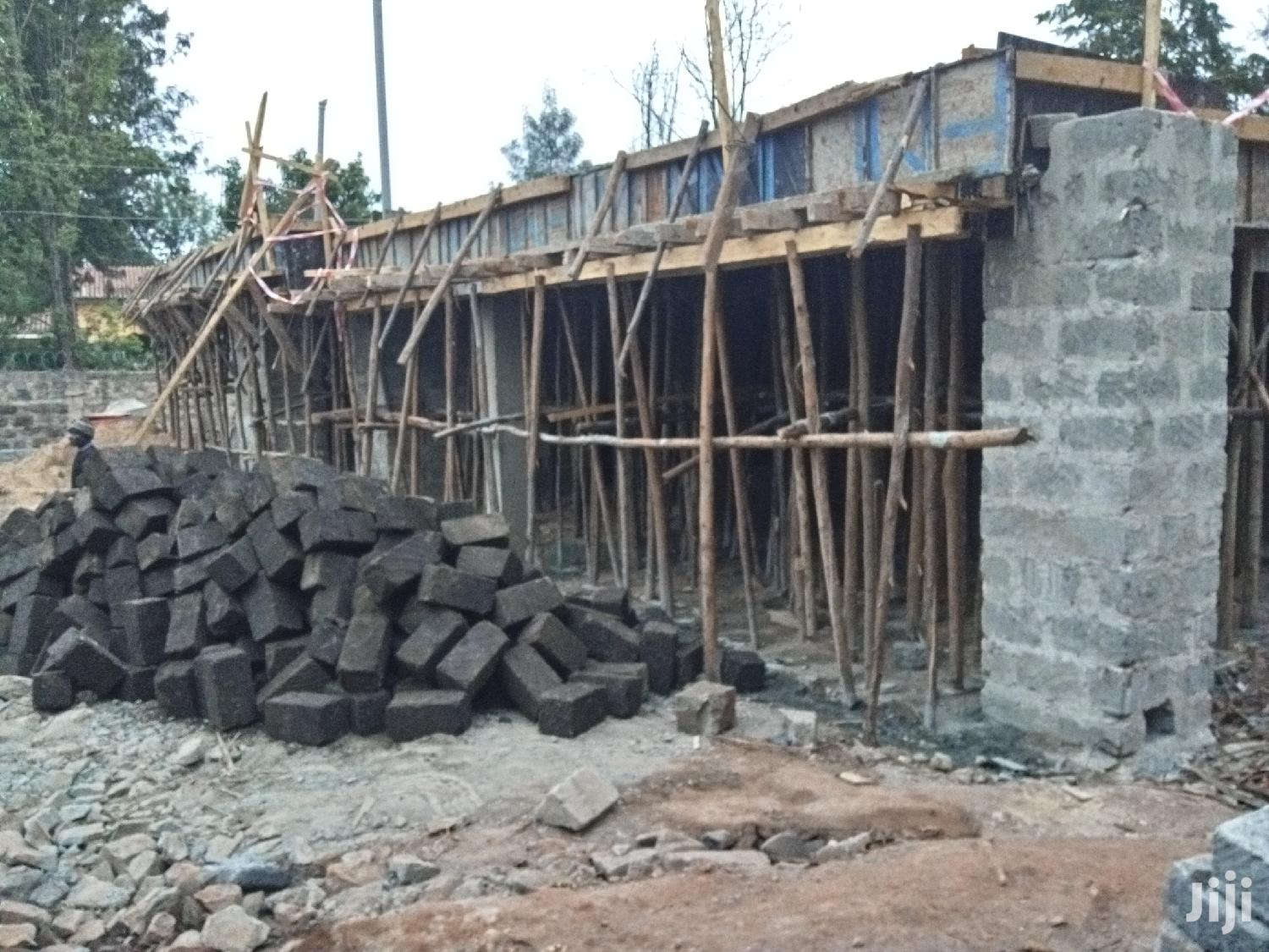 Machine Cut Stones