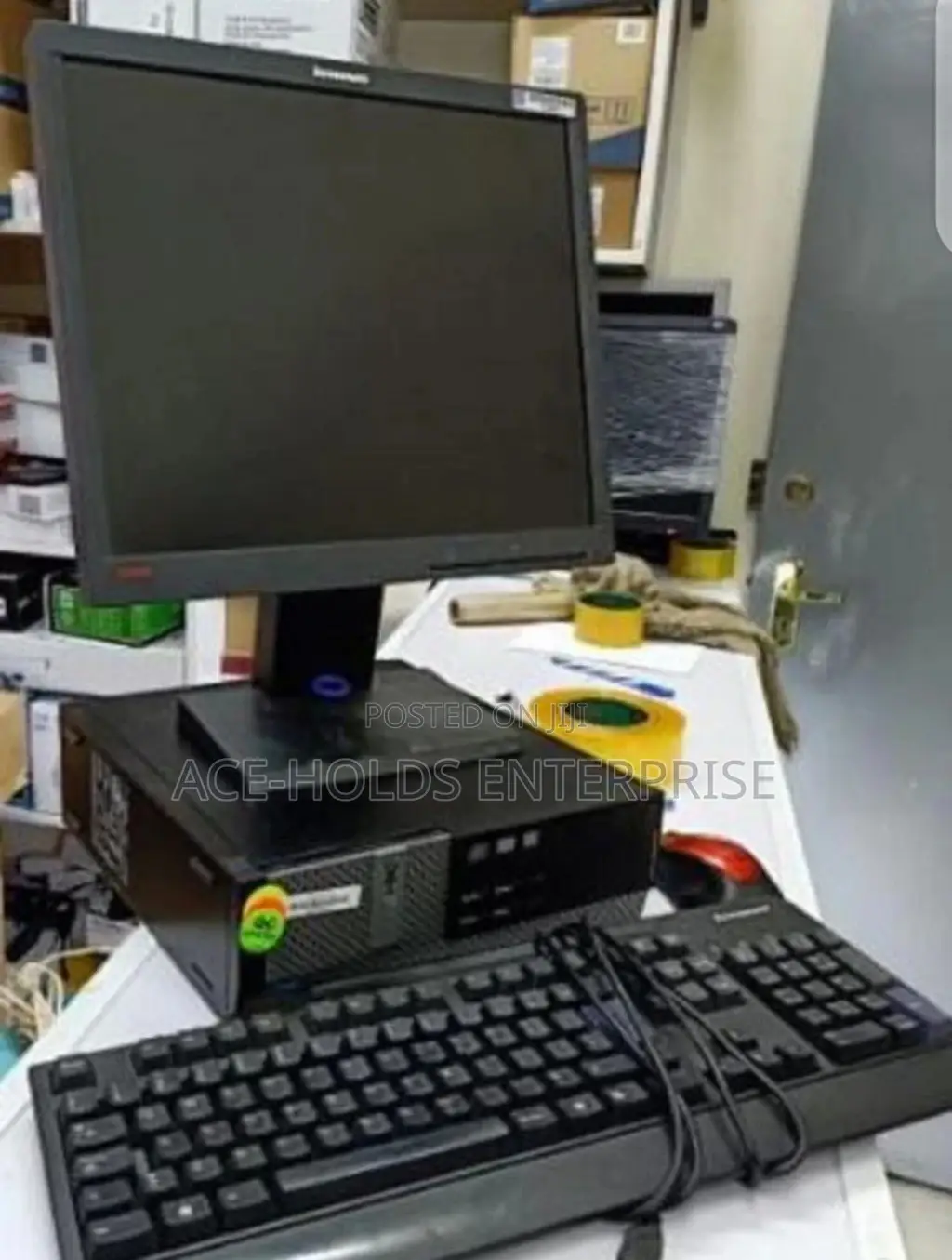 Desktop Computer Dell 4GB Intel Core i3 HDD 500GB