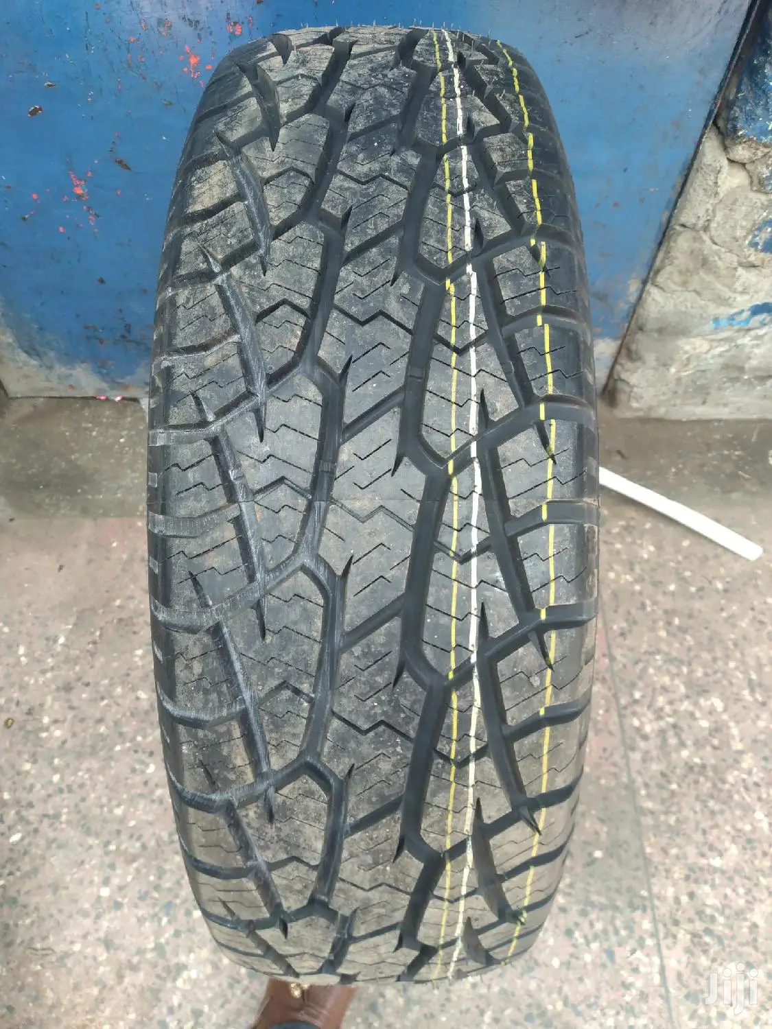 Highfly Tires Sizes 265/65r17 A/T.Fitting Free and Delivery.