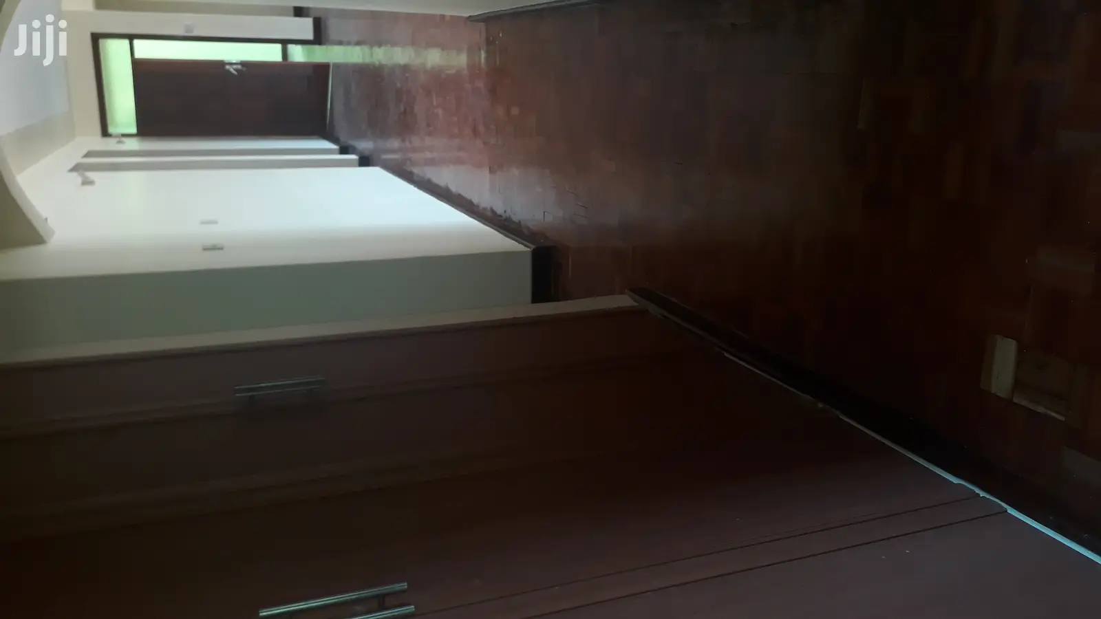 4bdrm Apartment in Kyuna Estate for Rent