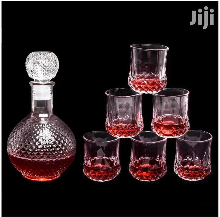 7pcs Whiskey Decanter Set
