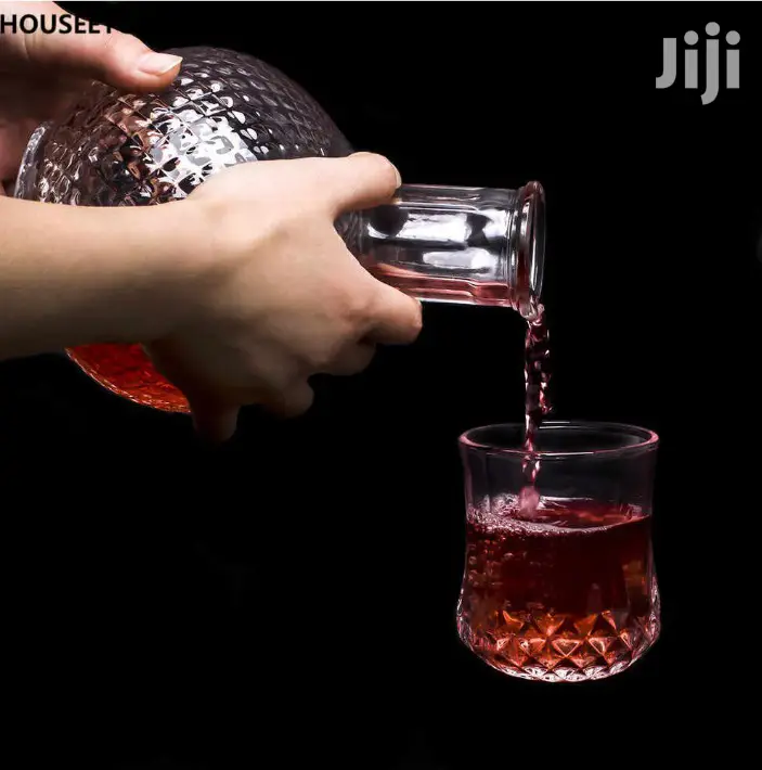 7pcs Whiskey Decanter Set