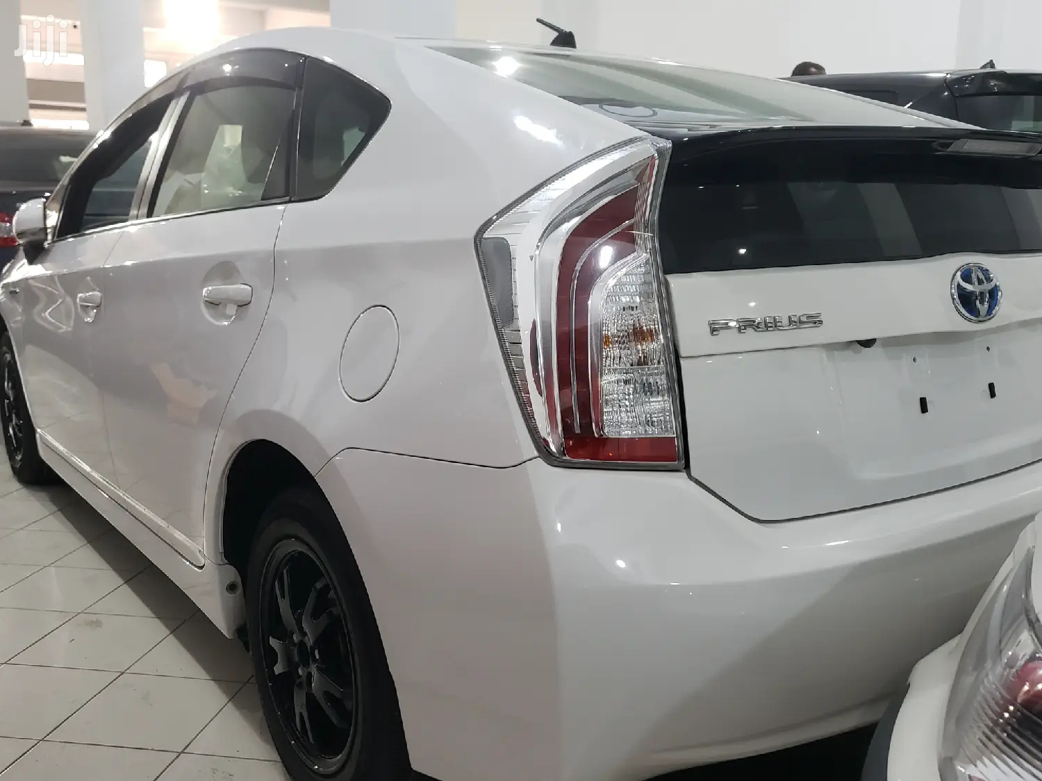 Toyota Prius 2015 White