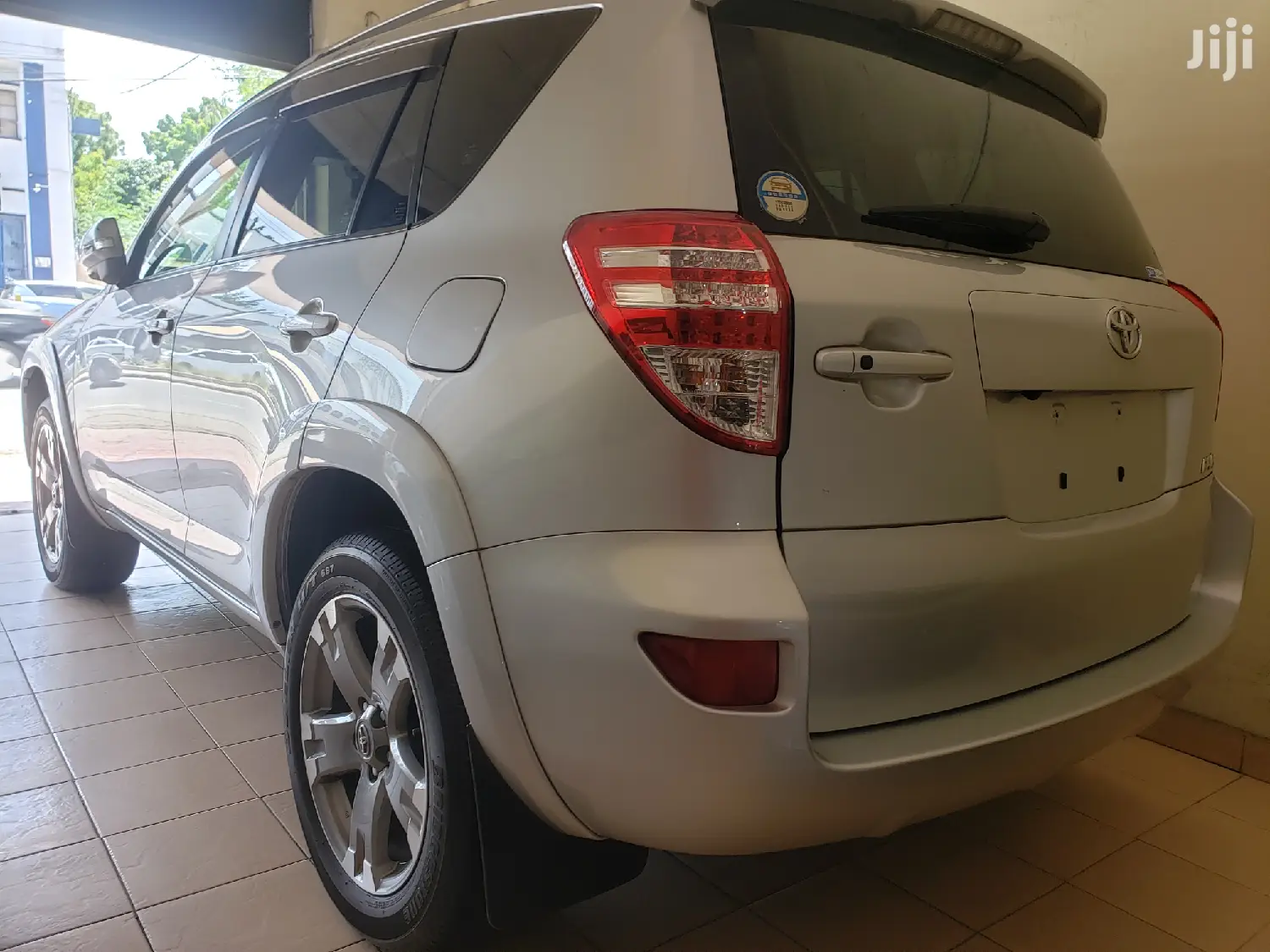 Toyota RAV4 2013 Silver