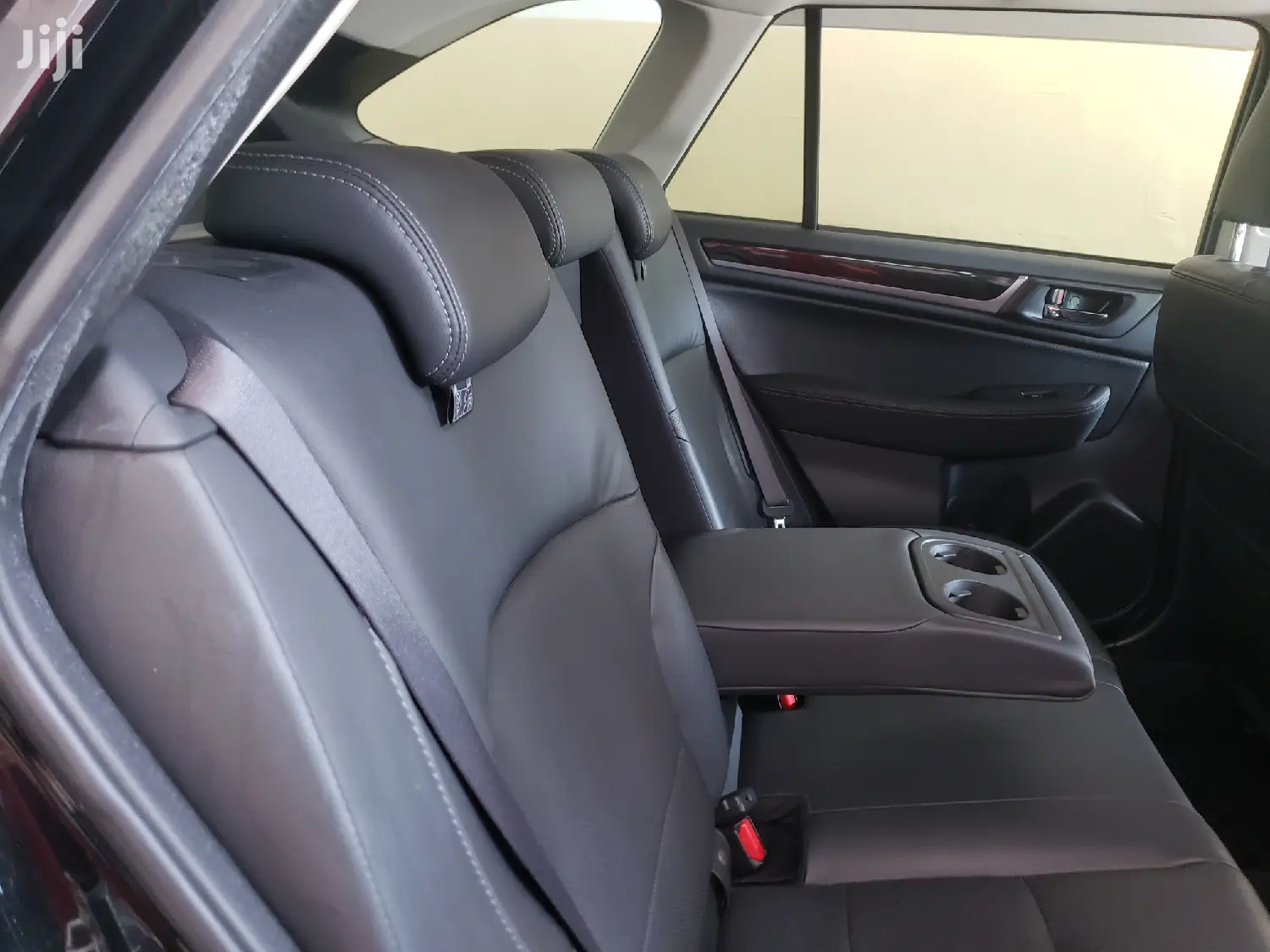 Subaru Outback 2015 Black