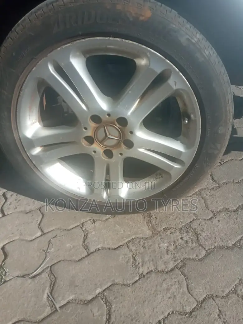Mercedes Benz Sport Rims, Size 17.