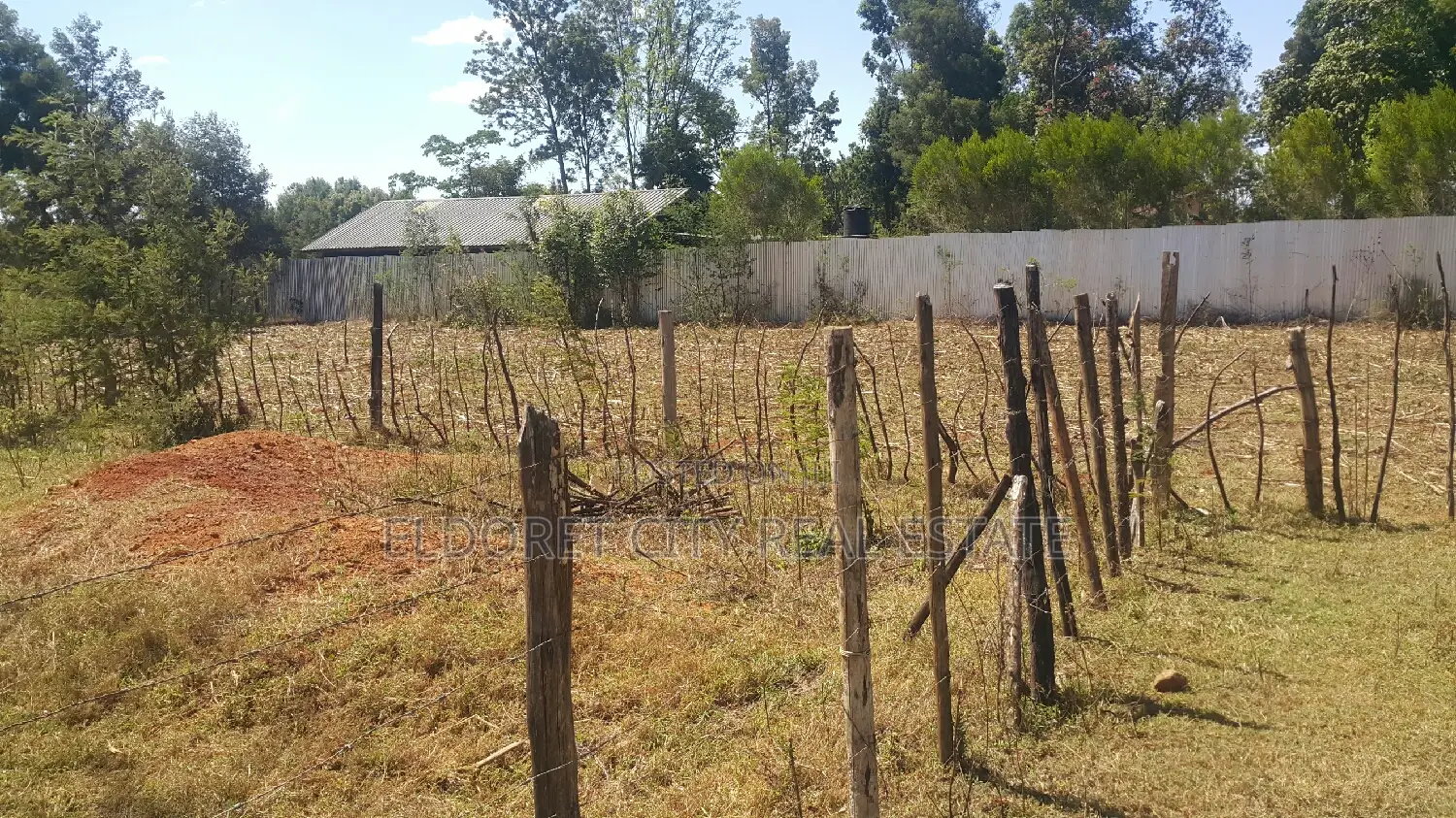 1/4 Plot Kapseret Unity Homes 250metres From Tarmac