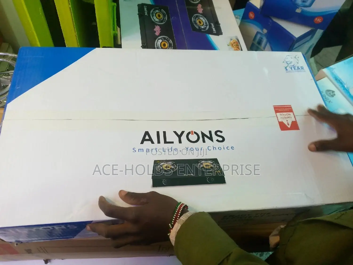 Ailyons 2 Burner Glasstop Gas Cooker.