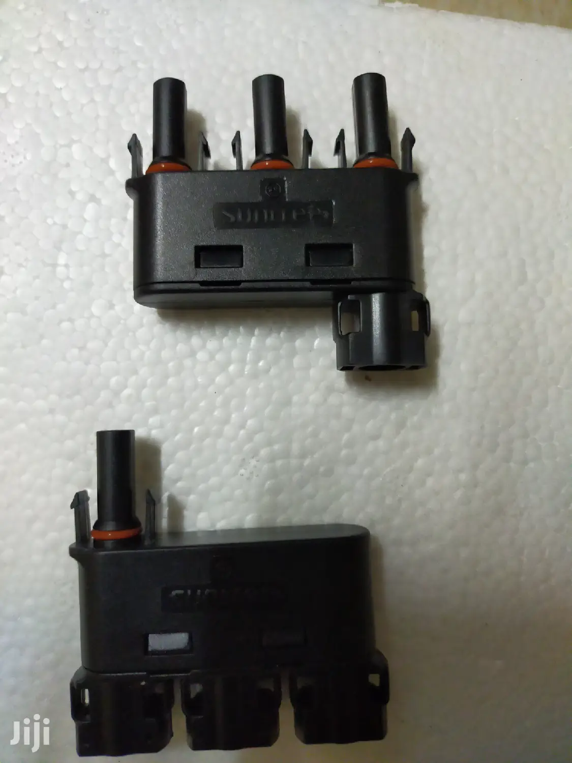 Y-3 Branch Solar MC4 Connectors