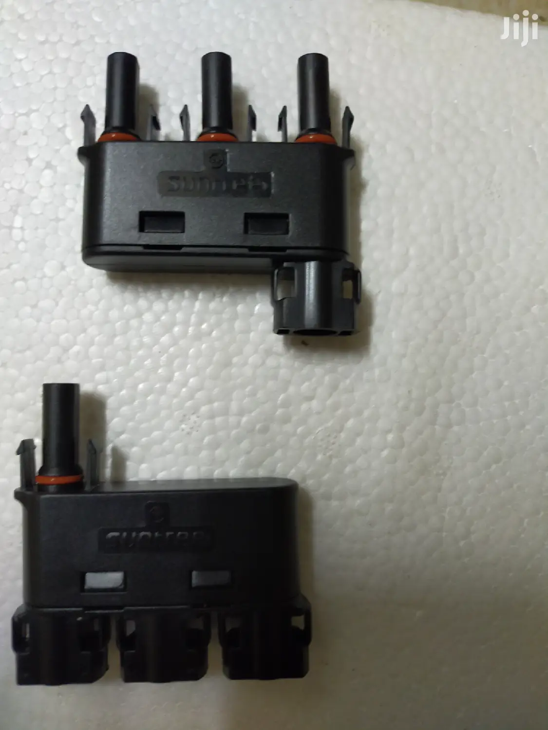 Y-3 Branch Solar MC4 Connectors