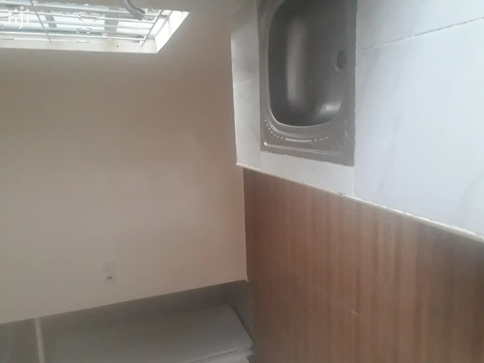Ngara Self Contained Bedsitter for Rent