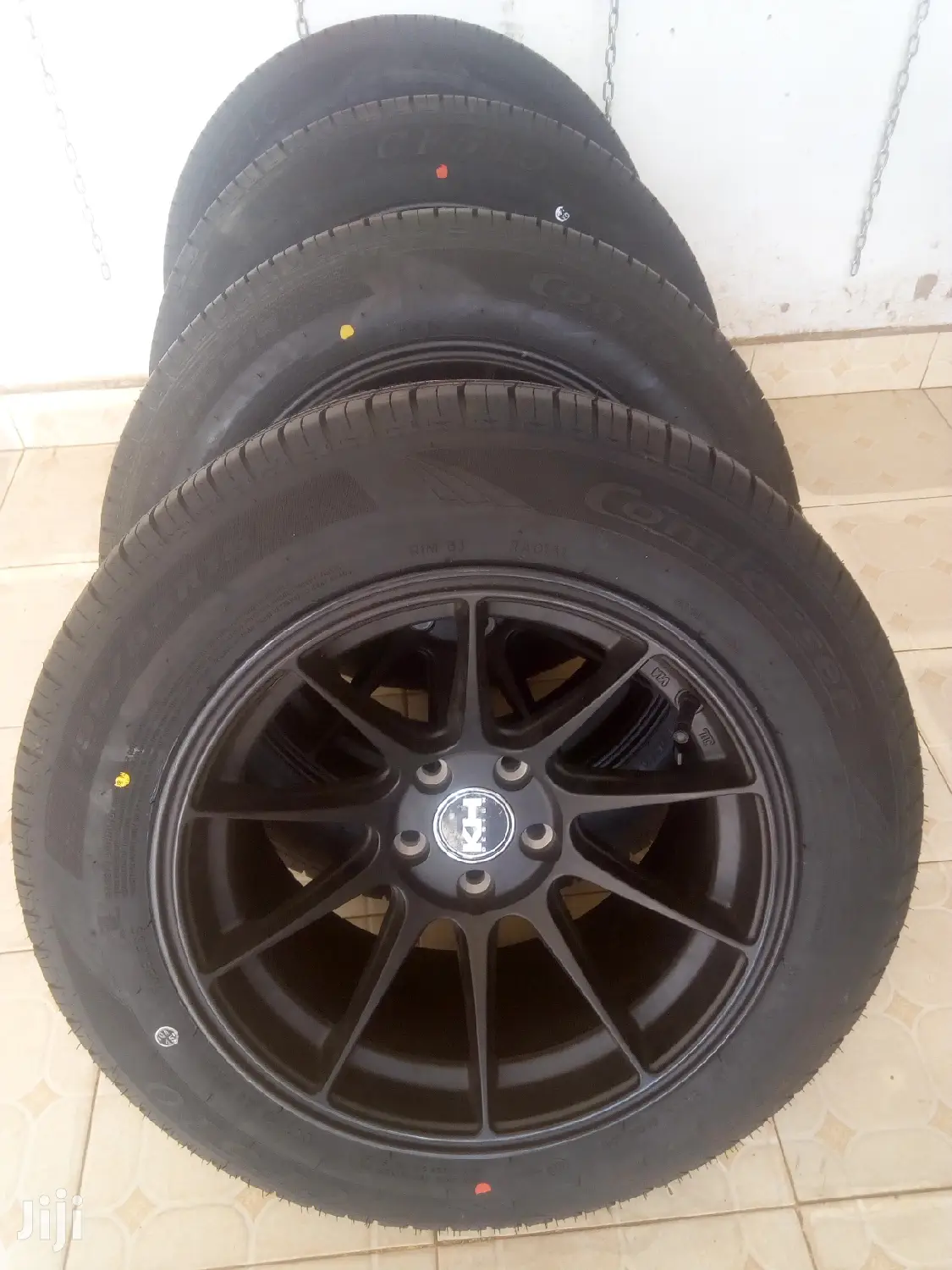 15 Inches Rim Plus Tyres