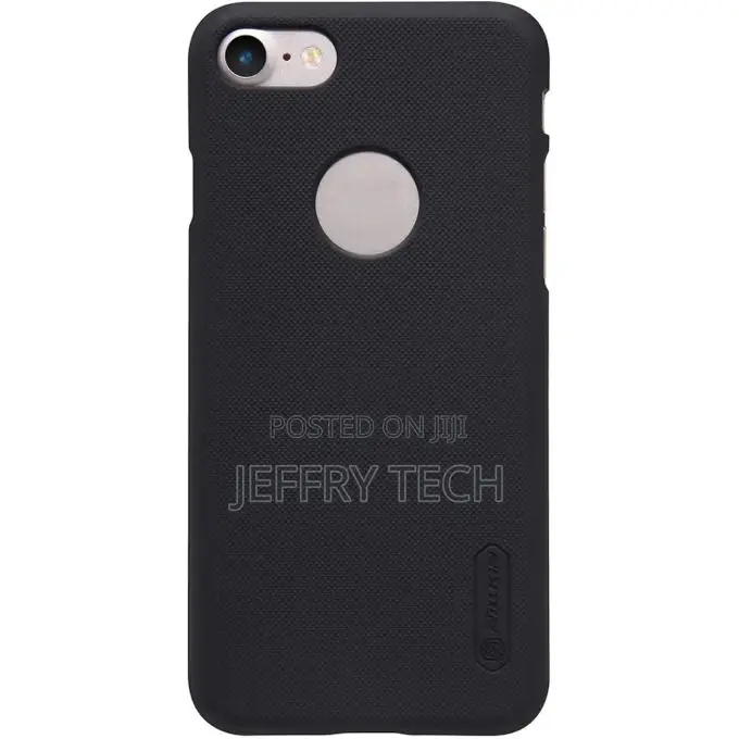 Nillkin iPhone 7 or iPhone 8frosted Nillkiin Cover