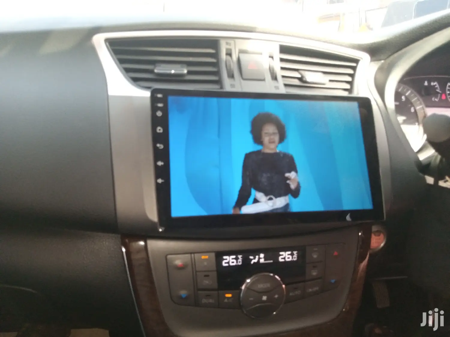Nissan Syphly Android Tablet Radio