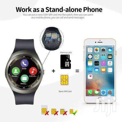 Smartwatch Has SIM Card Slot