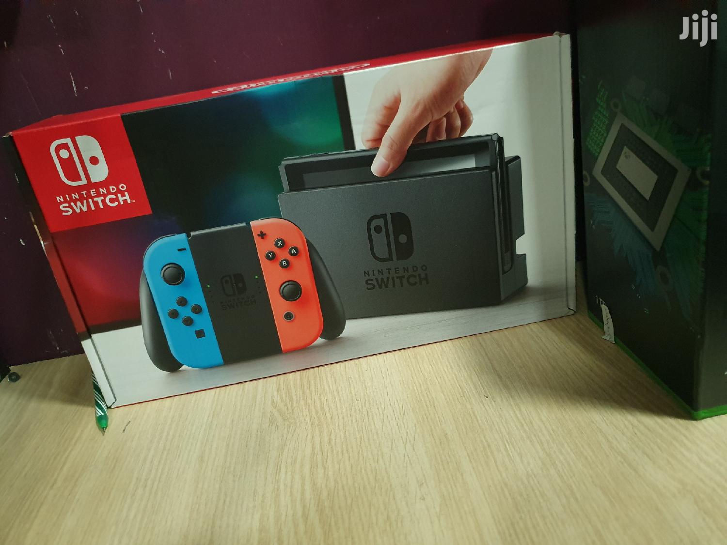 Nintendo Switch New Neon