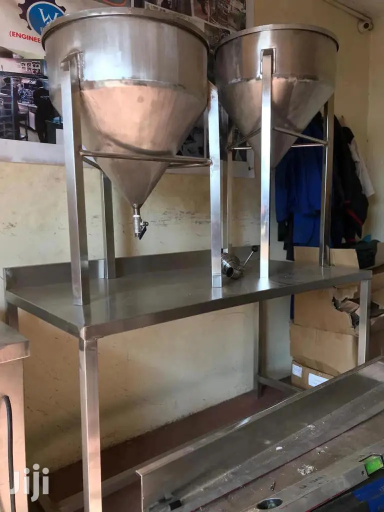 Yogurt Filling Cone (50 Litres)
