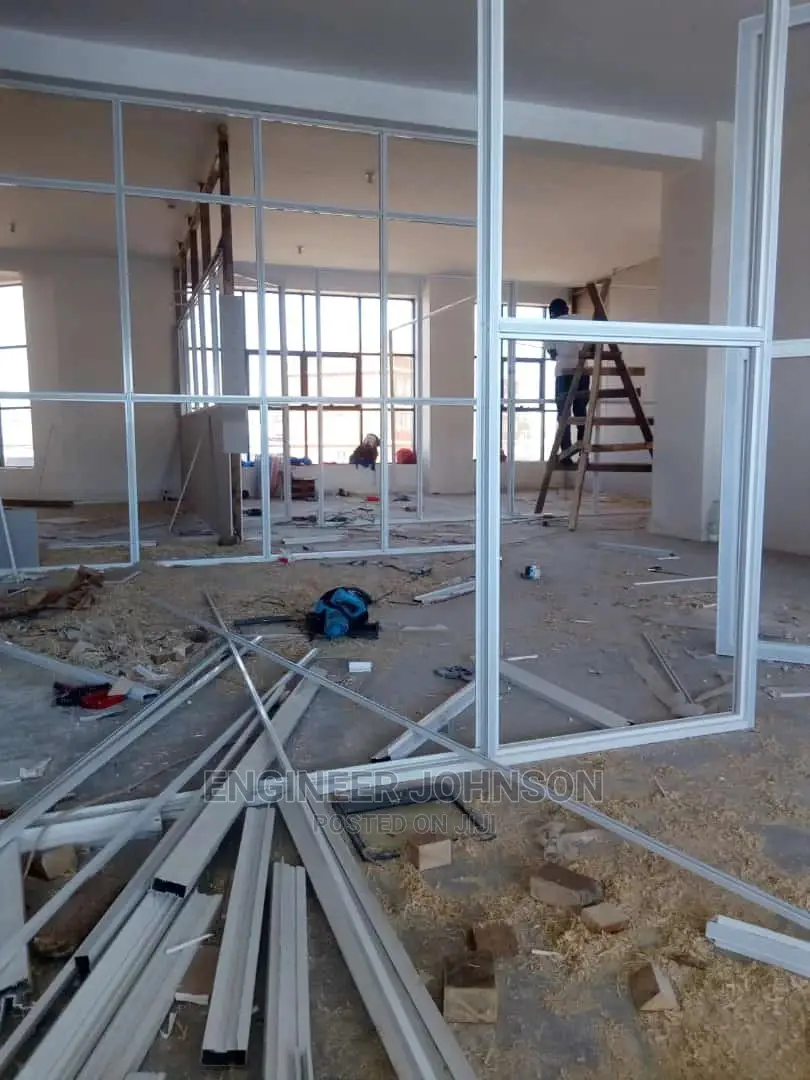 Sliding Door