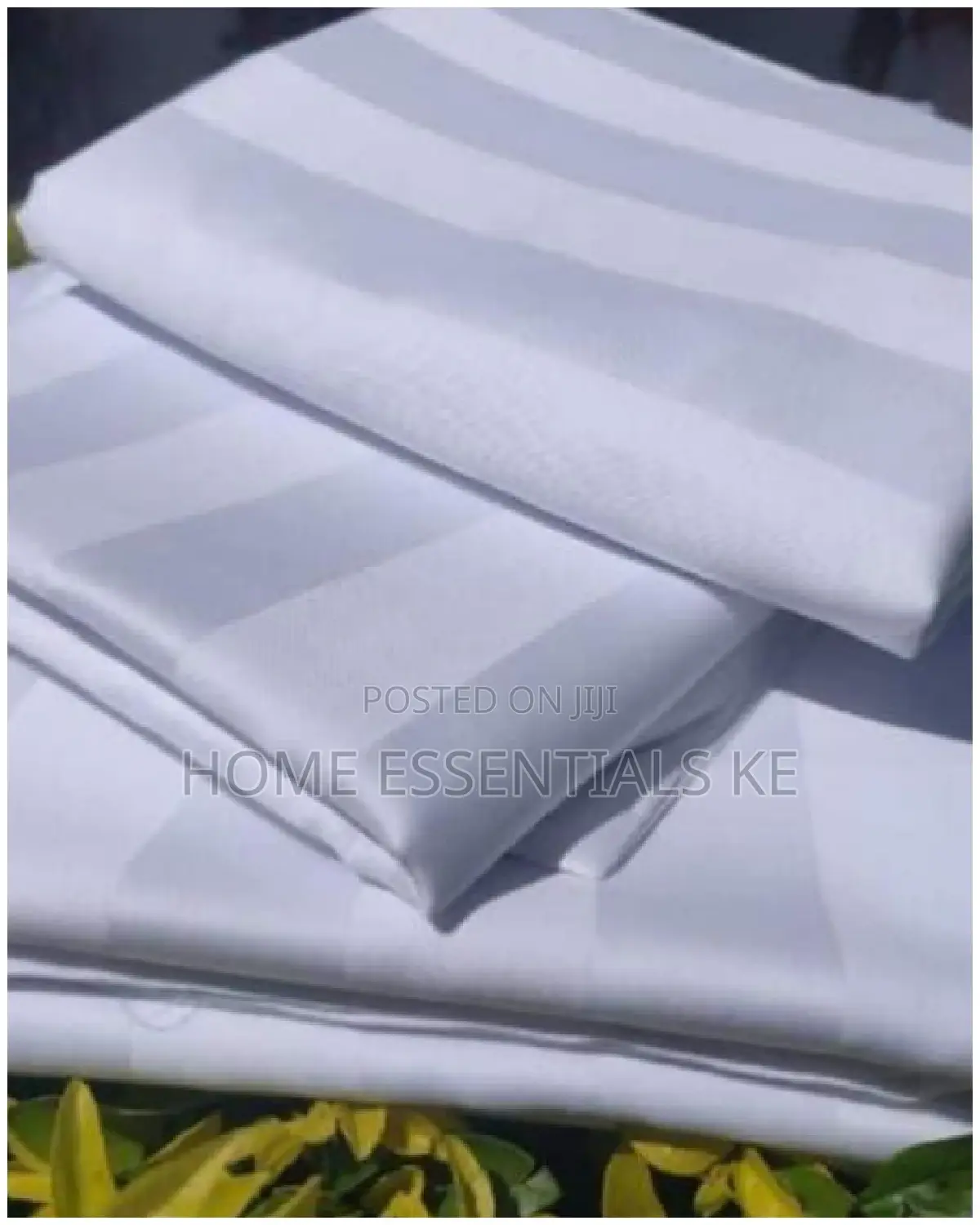 Egyptian White Stripped Duvet Cover Set (King Size)
