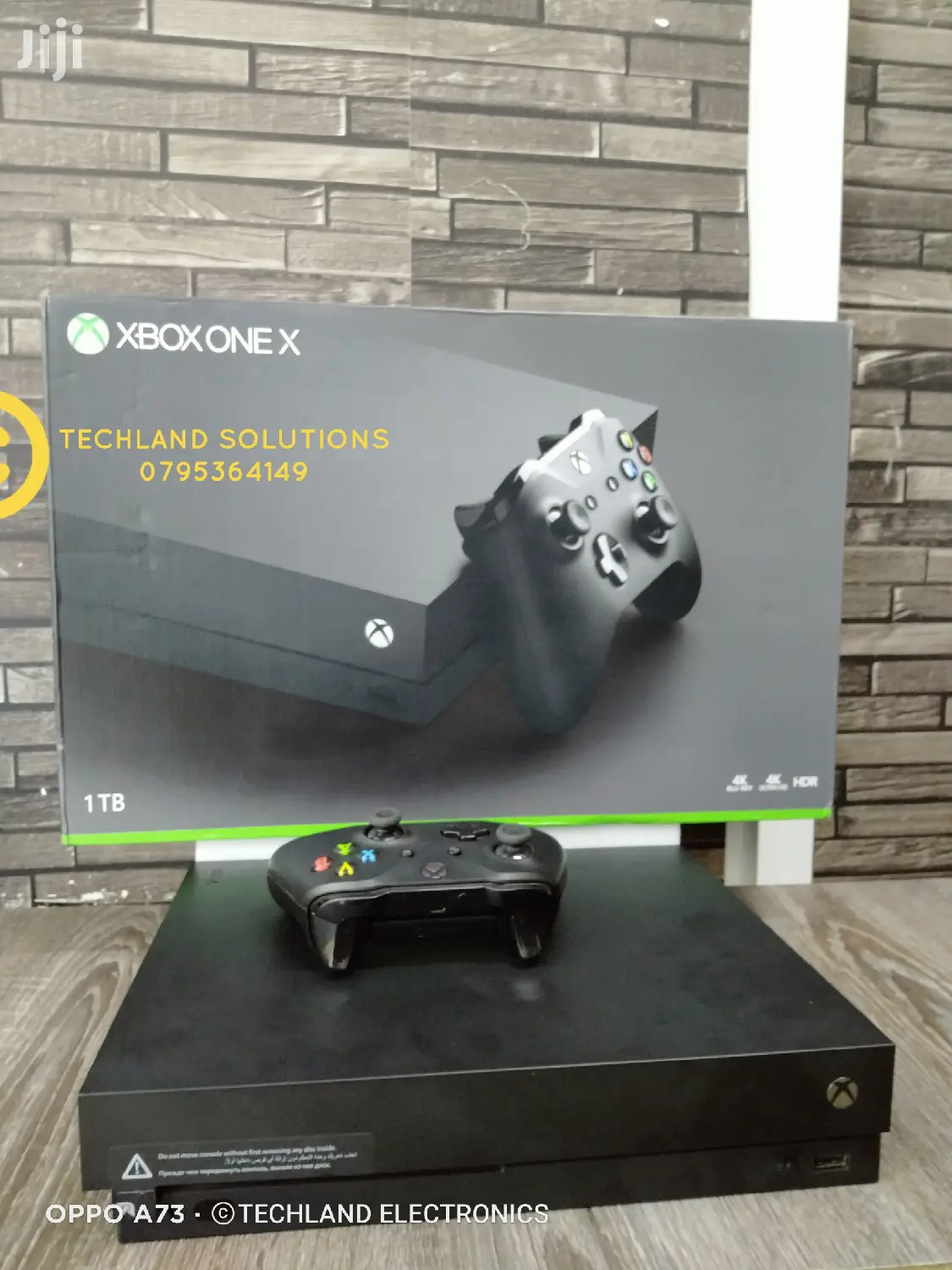 Xbox One X , One Tb