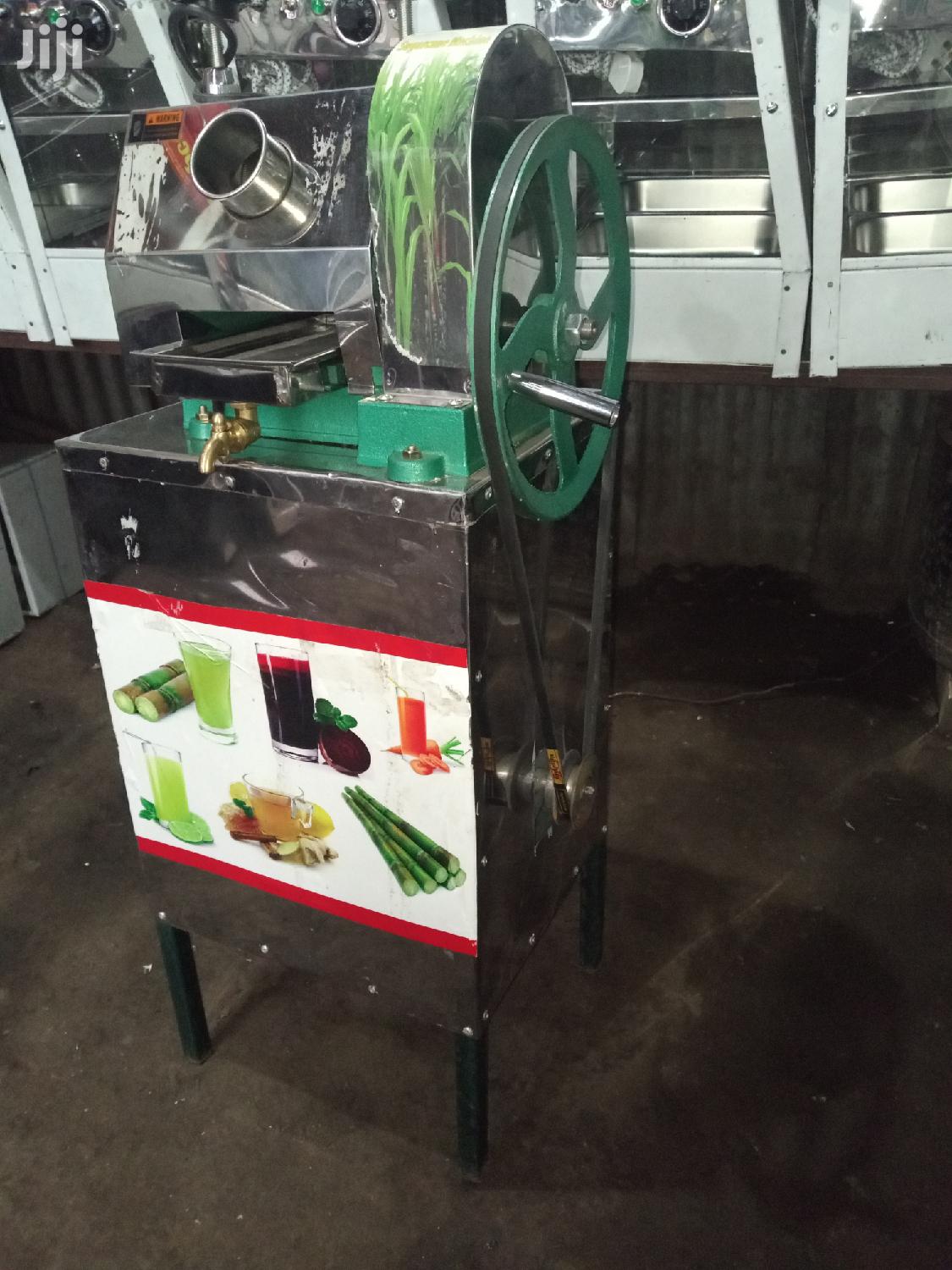Sugarcane Juicer Machine