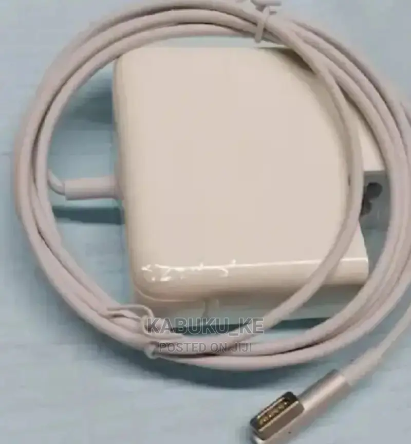 Mac Book Chargers T and L Shape