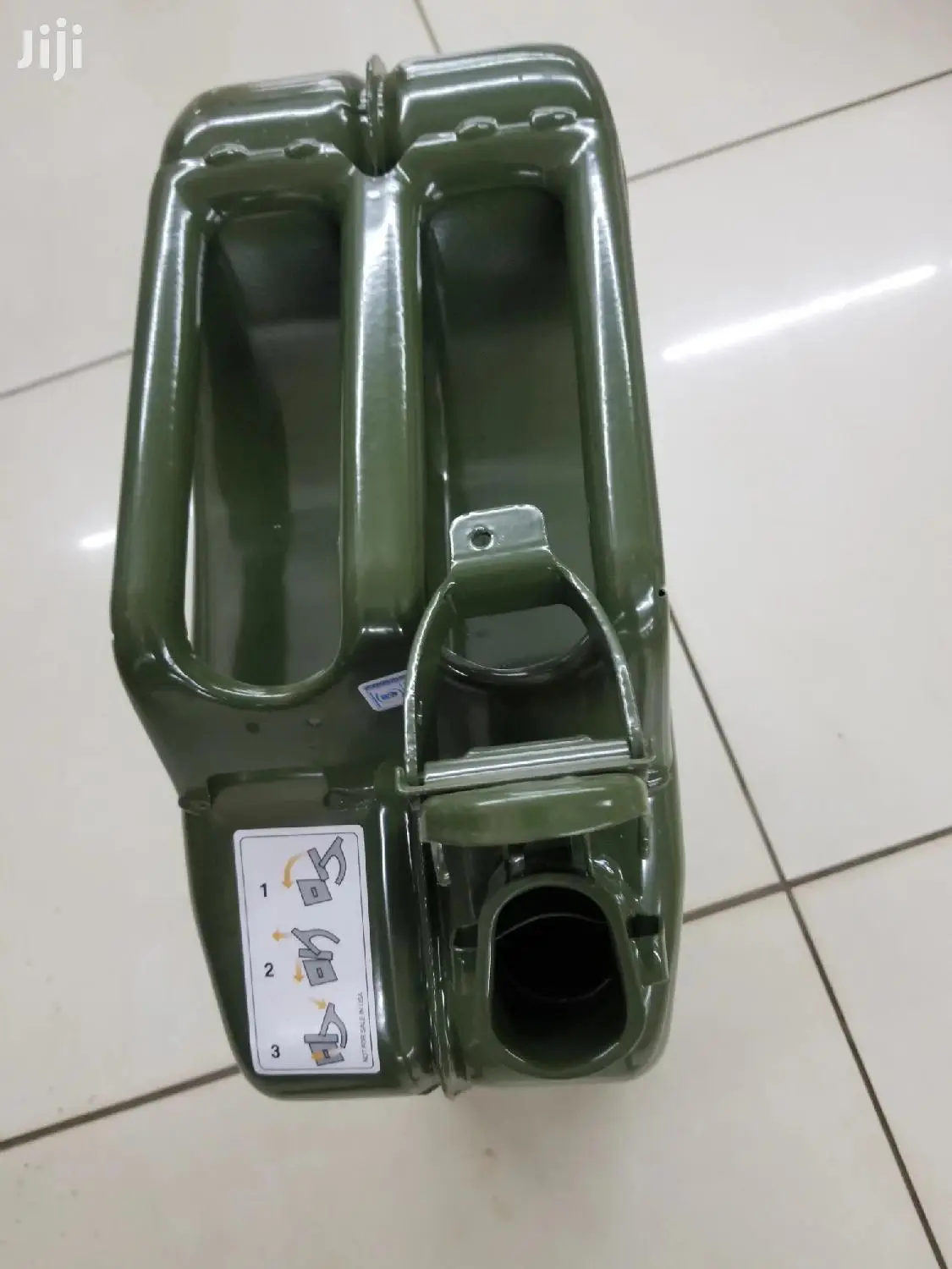 20L Metallic Fuel Can With Spout
