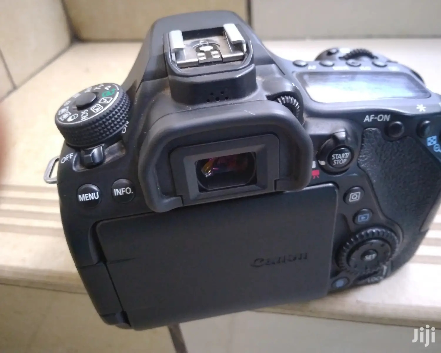 DSLR Canon 80D