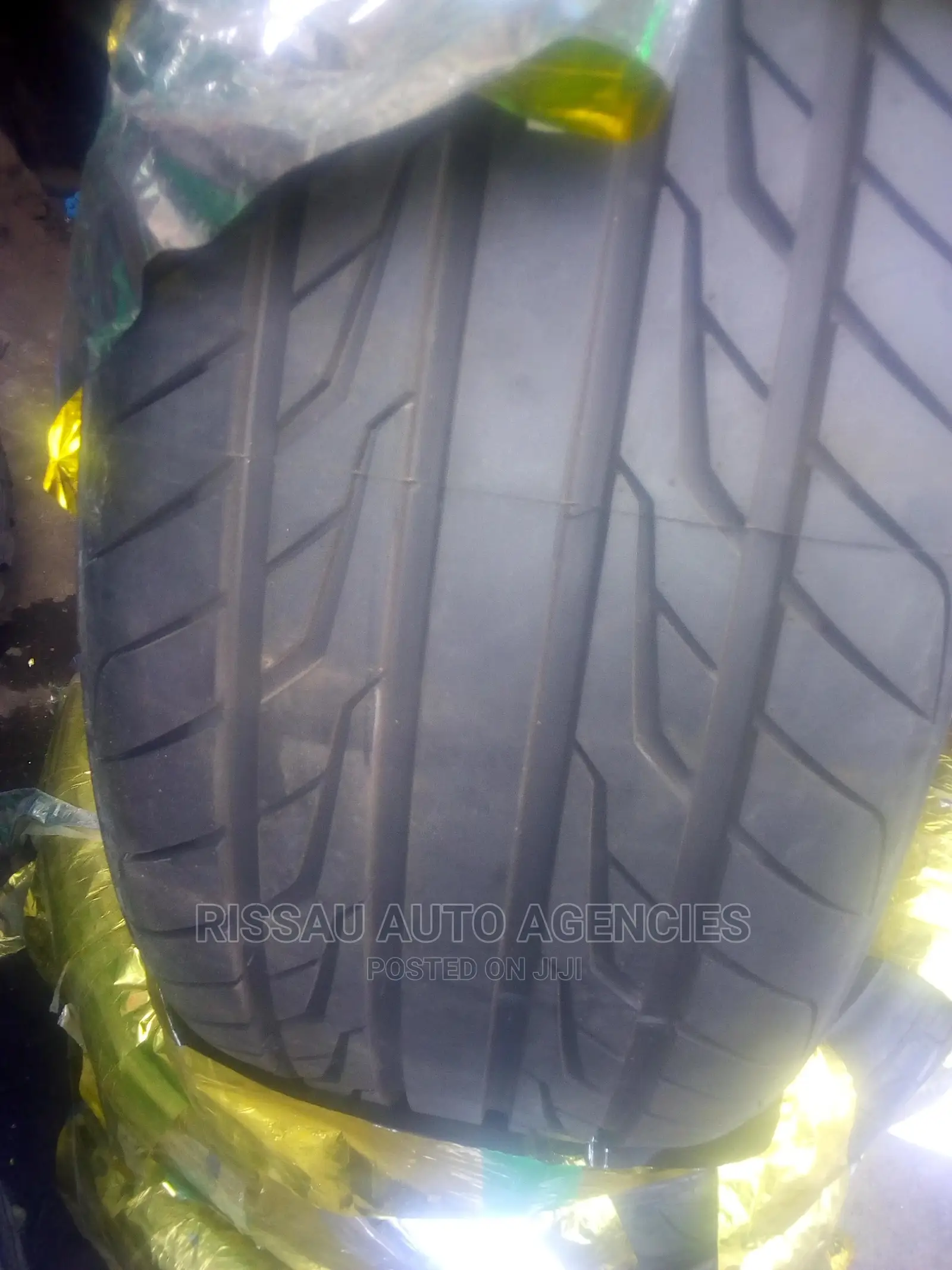 265/35 R 22 Yeada Tyres