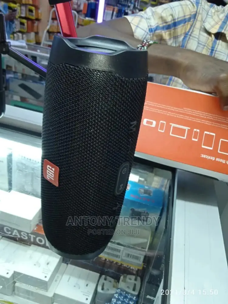JBL Charge 4 – Waterproof Portable Bluetooth Speaker