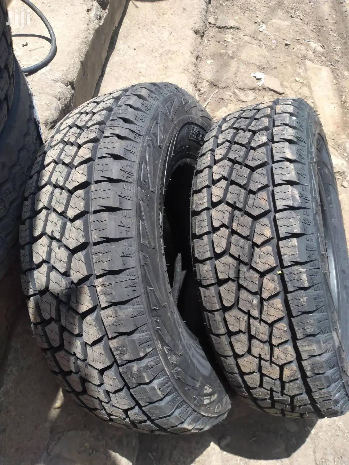 Sporttrack Tires Sizes 235/75r15 C 8 Ply Rating.
