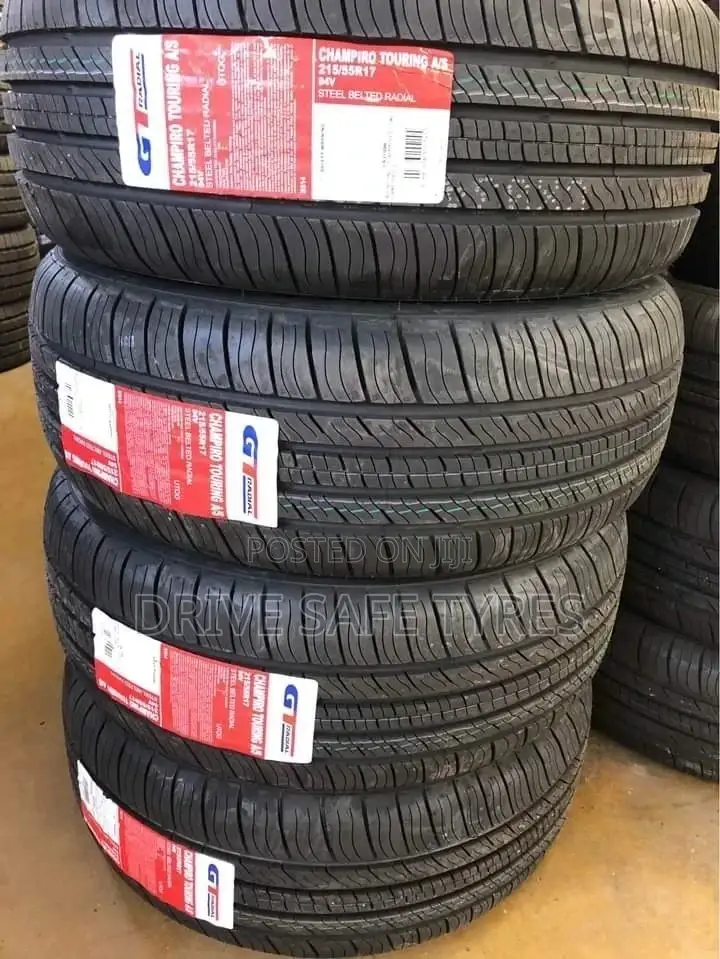215/55 R17 Gt Chapiro Radial