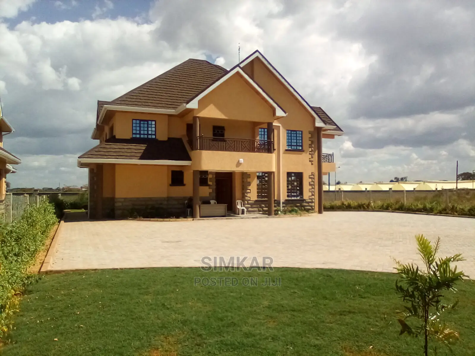 4bdrm House in Kenyatta Road / Theta for Sale