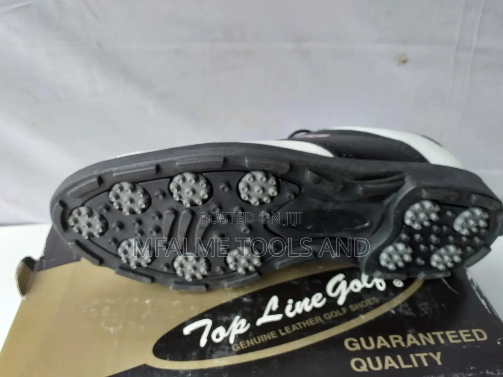 Sale! Clearance ! Genuine Leather Men Golf Shoes Plastic Spikes Ex-Uk