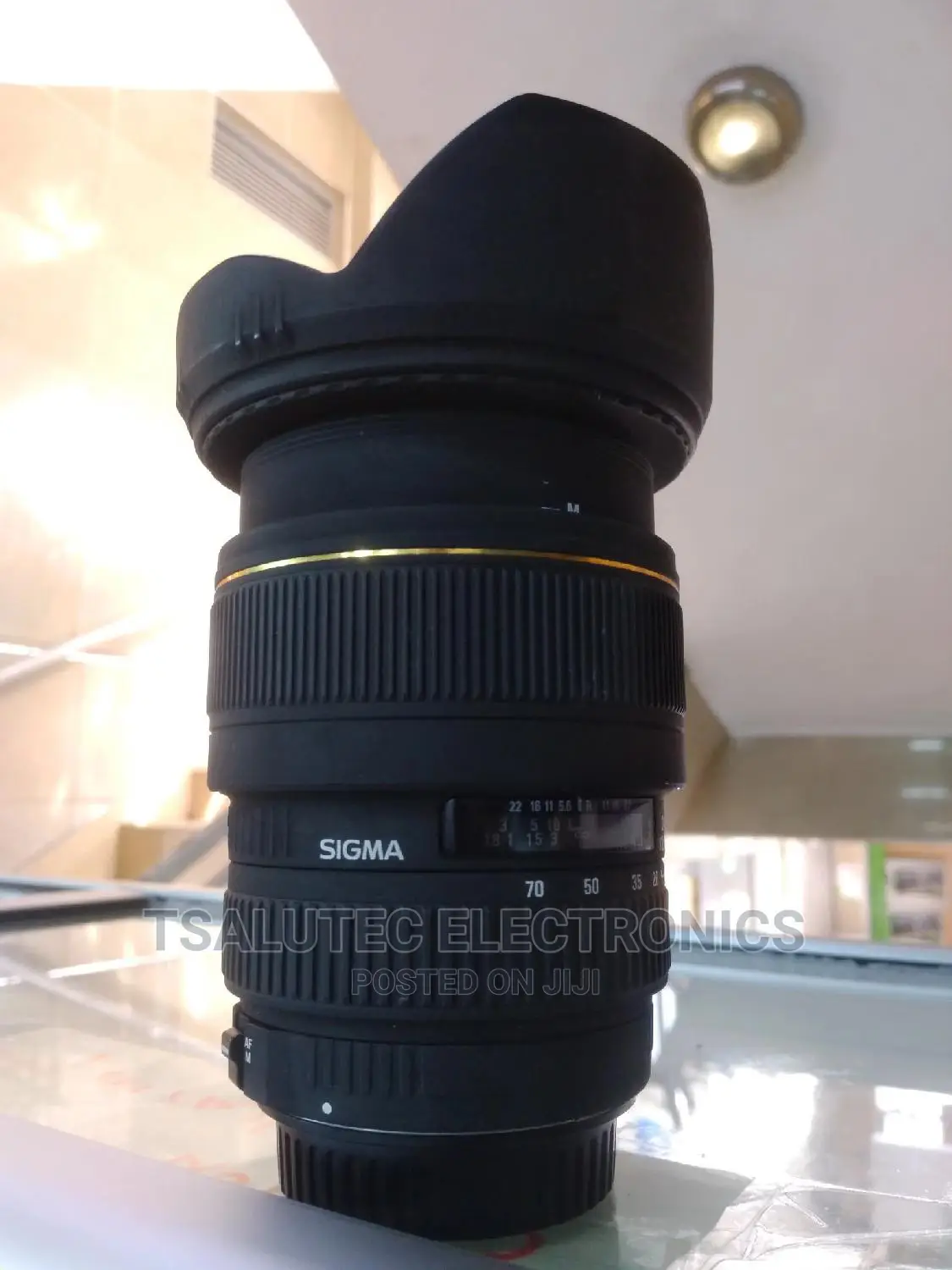 24-70mm 2.8 Canon Lense