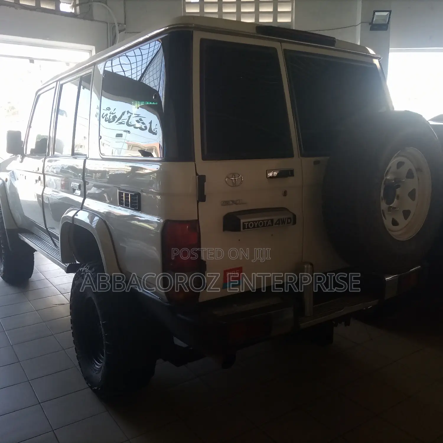 Toyota Land Cruiser 2014 4.0 V6 GL White